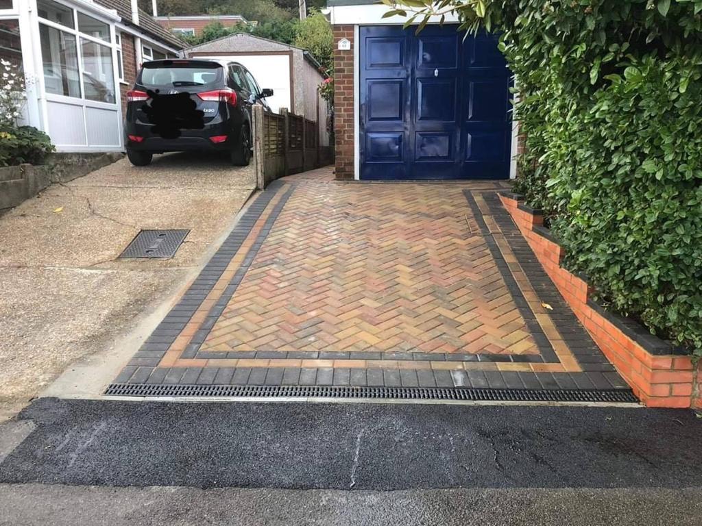 Charcoal and Brindle Block Paved Driveway in Stockport, Manchester